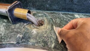 Removing the resin from the Marble